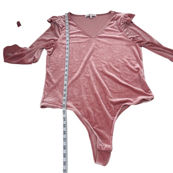 Celebrity Pink XL Rose Pink Velvet Long Sleeve Bodysuit Ruffle Shoulder Detail - Picture 8 of 15